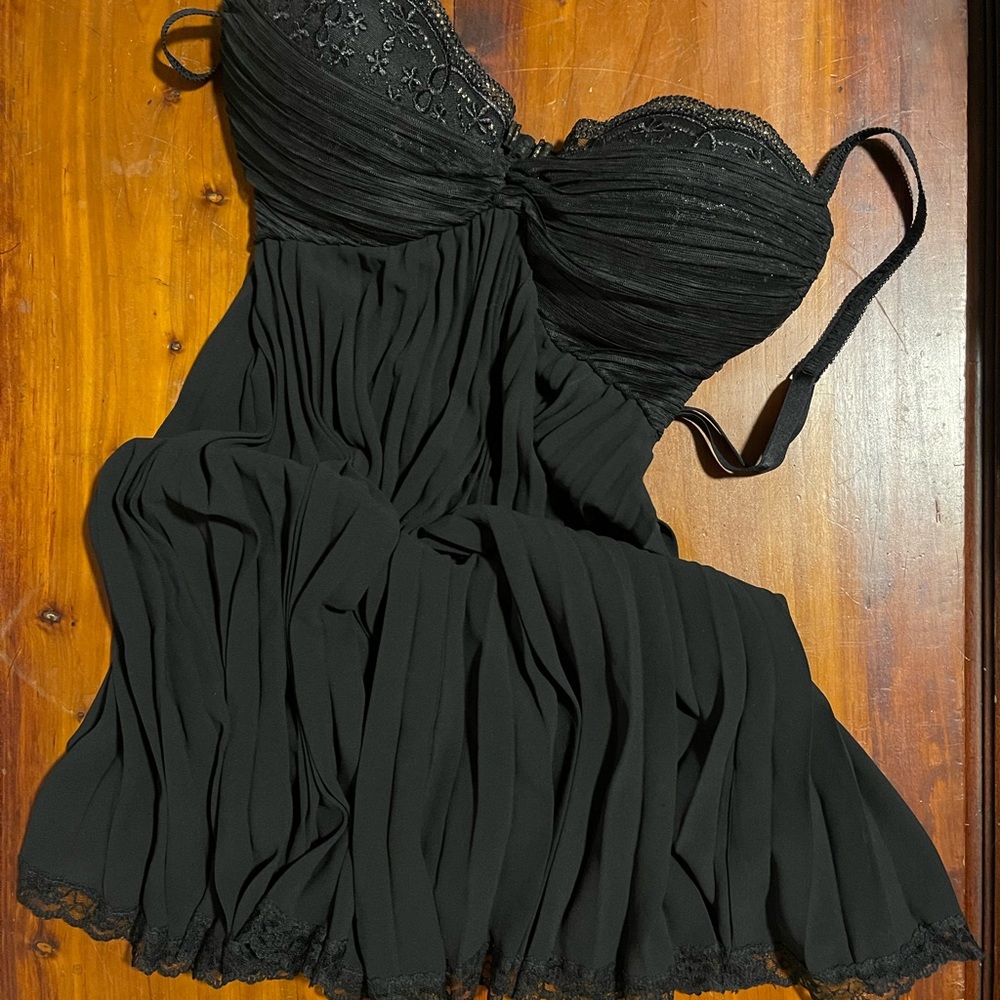 Cinema Etoile Seductivewear Sheer Black Negligée w/Push-Up Bra Top Size M